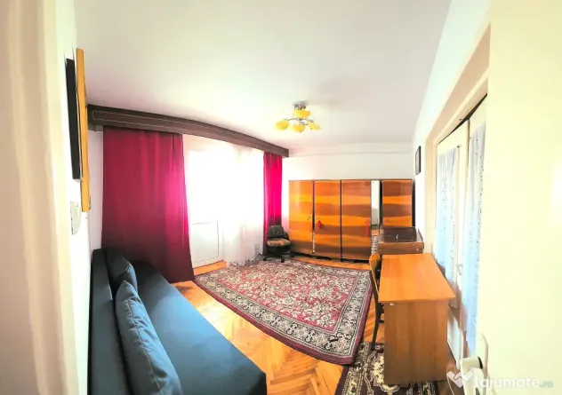Apartament 3 camere in bloc deosebit - fara bulina,Aleea Parcului - proprietar