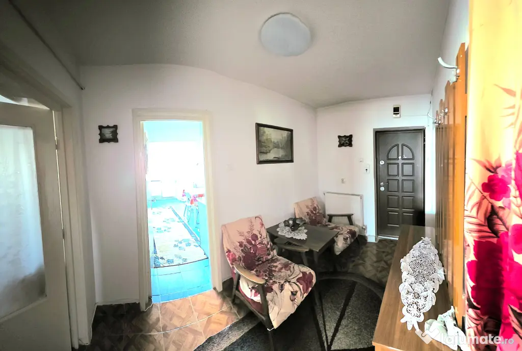 Apartament 3 camere in bloc deosebit - fara bulina,Aleea Parcului - proprietar