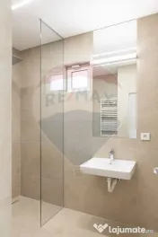 Apartament penthouse, decomandat, 4 camere, Natiunile Unite 