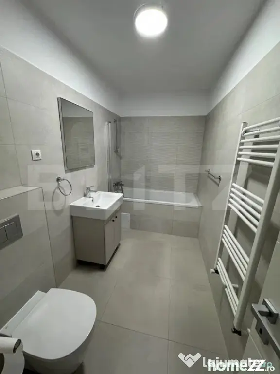 Apartament 2 camere decomandat de vânzare | Mobilat și uti - Brasov (Brasov)