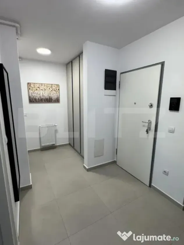 Apartament 2 camere decomandat de vânzare | Mobilat și uti