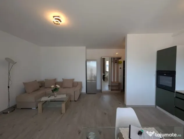 Apartament cu 2 camere,prima inchiriere,zona Cetatii
