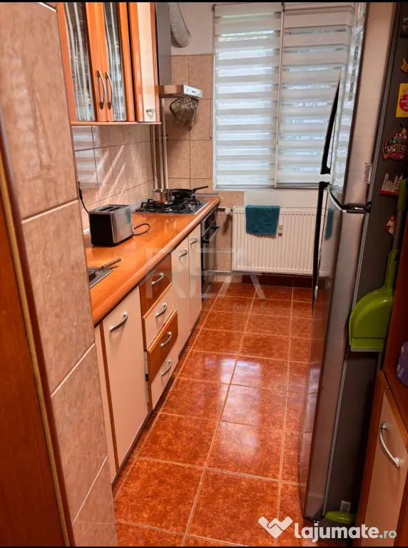 4 camere - decomandat - parcare + boxa