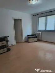 Apartament 3 camere, zona Nord 