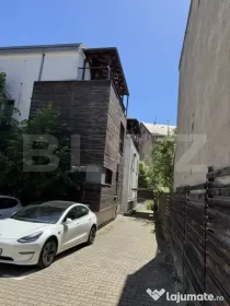 Apartament 3 camere, 92 mp, 2 parcari, zona Central