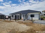 Vand Duplex Mosnita noua