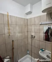 Cameră de cămin de vânzare – zonă excelentă, aproape 