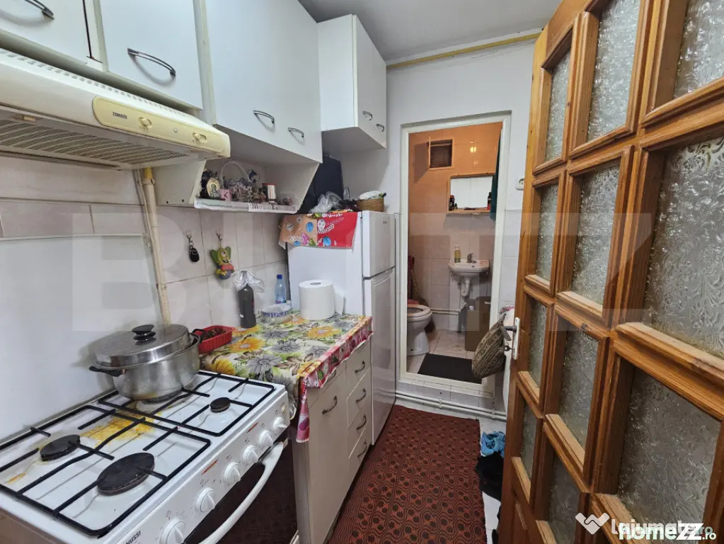 Camera de camin, 16 mp, baie in camera, centrala termica, zo - Iasi (Iasi)