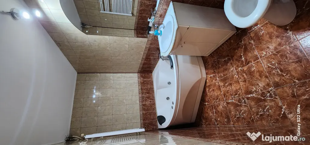Proprietar închiriez garsoniera 40 mp Vitan Mall
