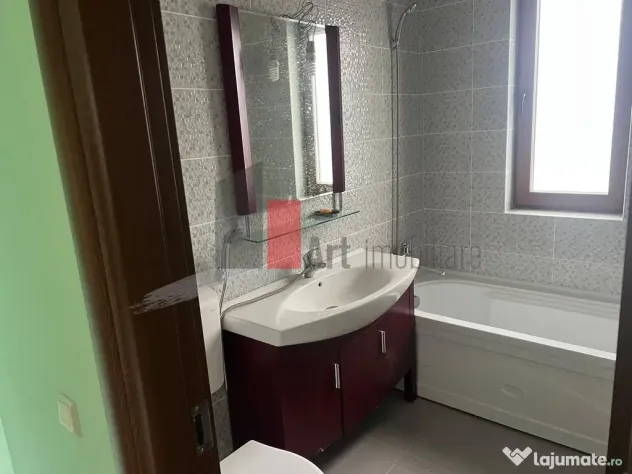 CASA CU TEREN DE 5000MP - JUDET GIURGIU 30KM DE BUCURESTI