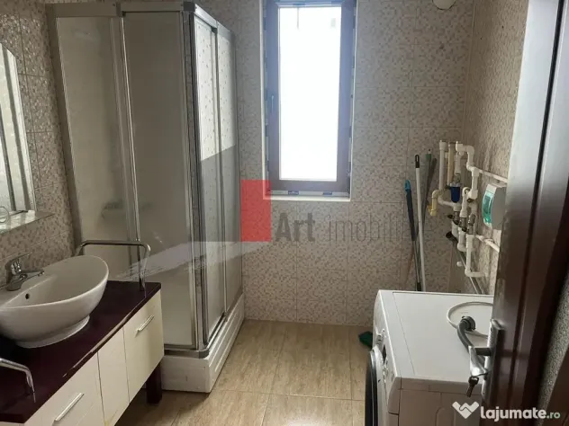 CASA CU TEREN DE 5000MP - JUDET GIURGIU 30KM DE BUCURESTI