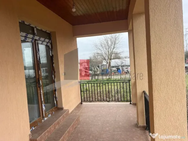 CASA CU TEREN DE 5000MP - JUDET GIURGIU 30KM DE BUCURESTI