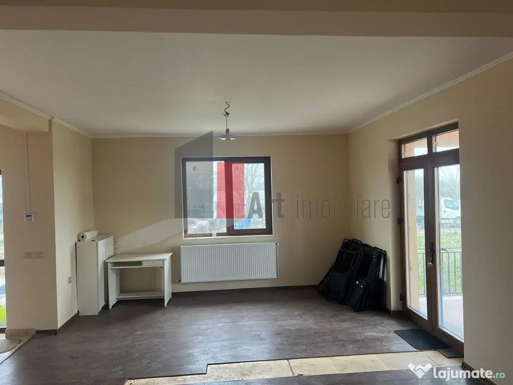 CASA CU TEREN DE 5000MP - JUDET GIURGIU 30KM DE BUCURESTI