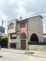 Vila Impresionanta, 220 mp Utili, zona Casa de Cultura 