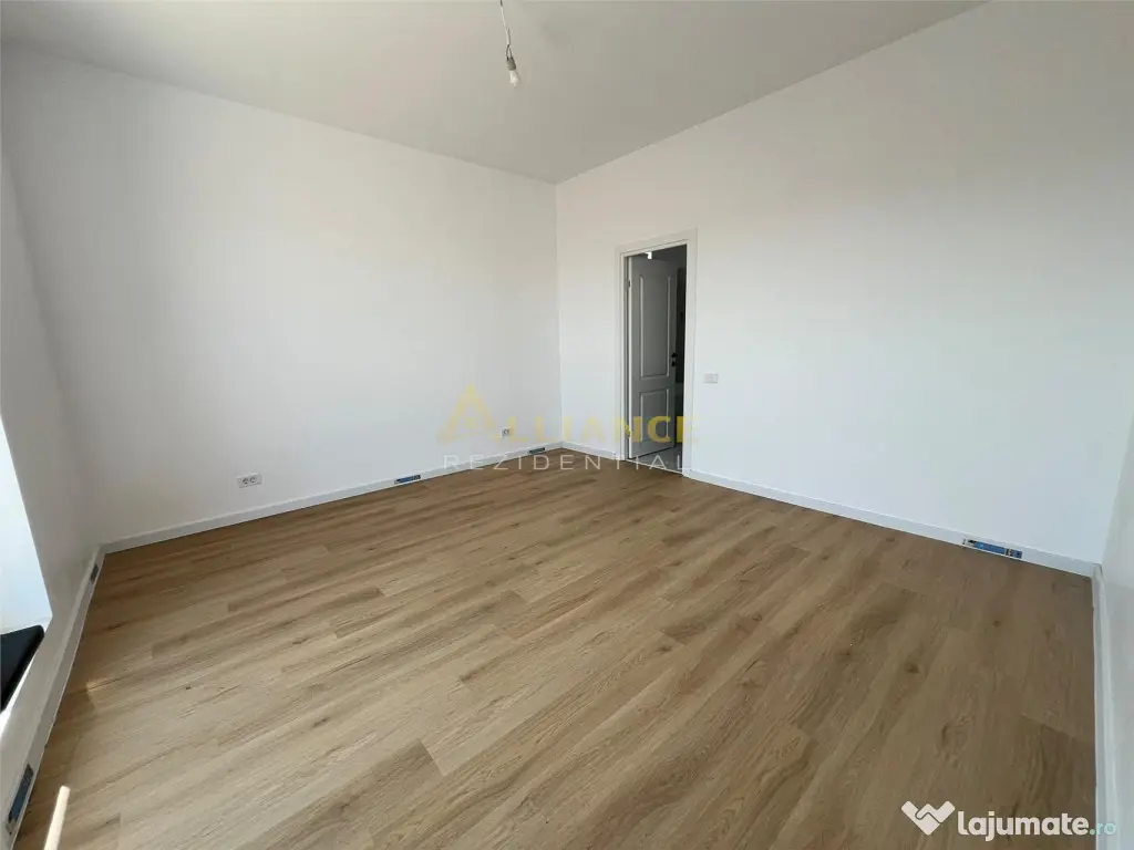 Casa - 4 camere - 108 mp utili - Miorita