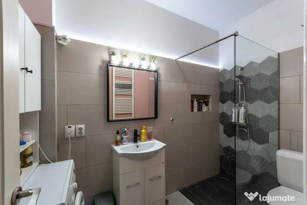 Eminescu Toamnei Casa 3 camere Comision 0%