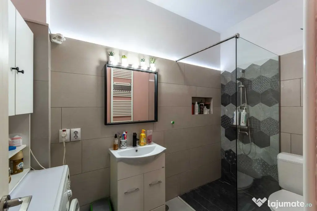 Eminescu Toamnei Casa 3 camere Comision 0%