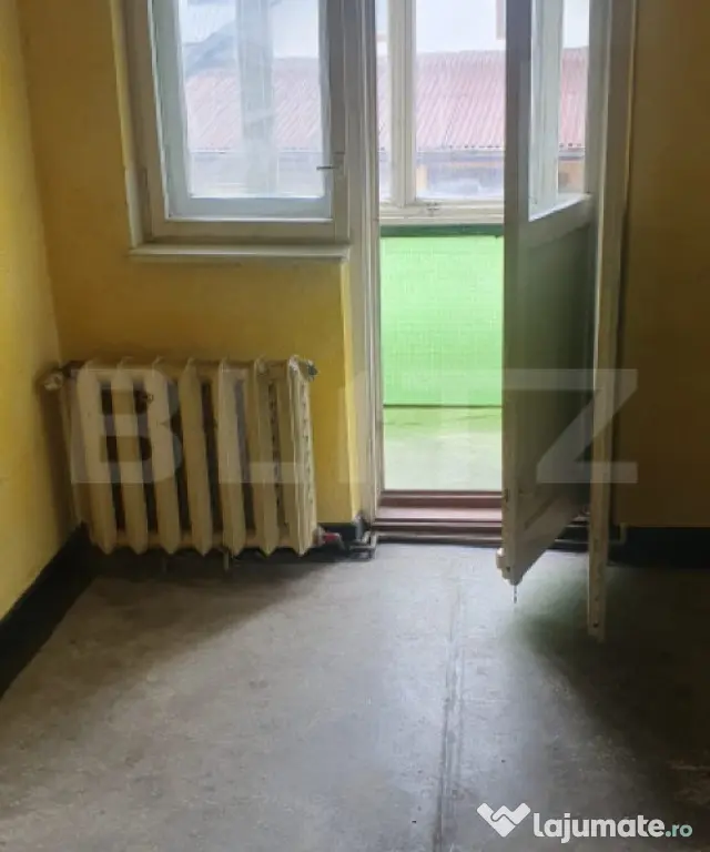 Se vinde apartament cu 2 camere decomandat in Vatra Dornei