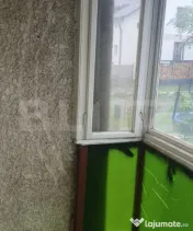 Se vinde apartament cu 2 camere decomandat in Vatra Dornei 