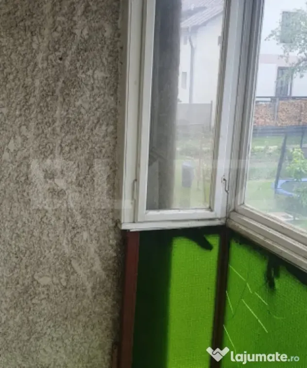 Se vinde apartament cu 2 camere decomandat in Vatra Dornei
