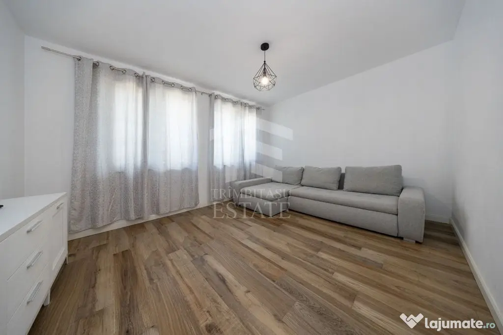 Sanpetru ,Subcetate-Casa 4 camere,3 bai+480 mp teren