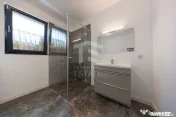 Sanpetru ,Subcetate-Casa 4 camere,3 bai+480 mp teren 