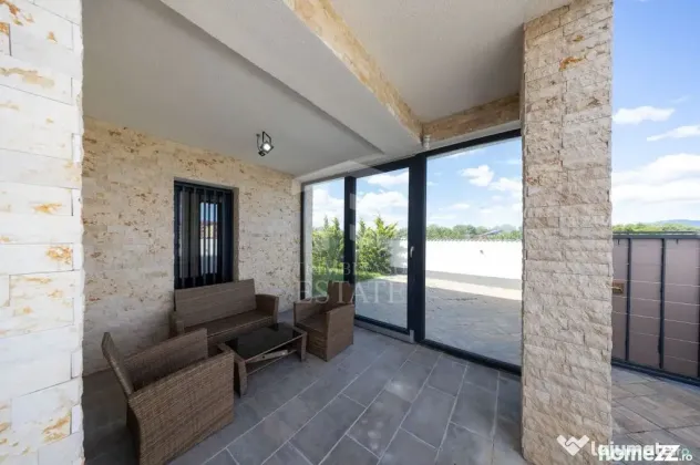 Sanpetru ,Subcetate-Casa 4 camere,3 bai+480 mp teren - Sanpetru (Brasov)