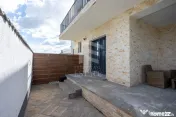 Sanpetru ,Subcetate-Casa 4 camere,3 bai+480 mp teren 