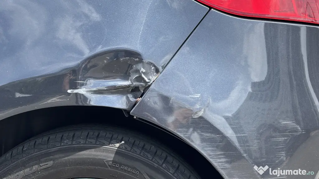 Renault Megane 3 (2010) • 1.5 dCi 90CP • Navigație • Senzori F+S • Km Reali