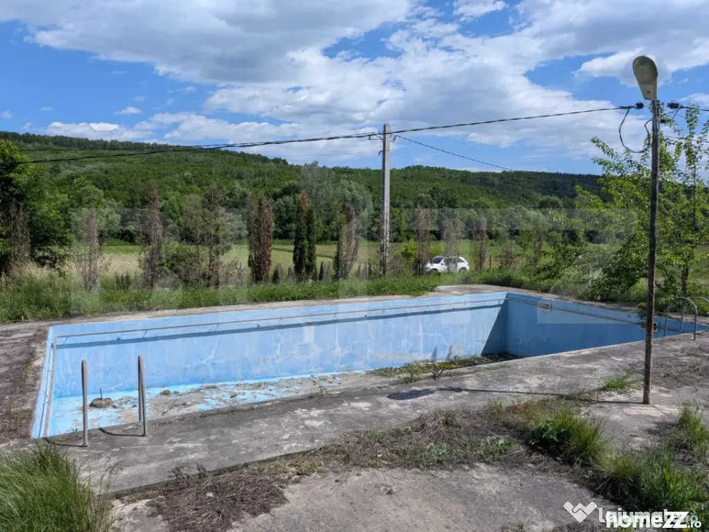 Hulubești, Butoiu de Jos Teren intravilan cu Panoramă Sup - Valea Mare (Dambovita)