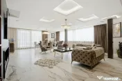 239 mp | Terasă panoramică | Piscină | 2 locuri de parcar