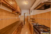 Apartament decomandat, 2 camere, insorit, balcon, loc parcar 