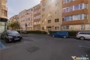 Apartament decomandat, 2 camere, insorit, balcon, loc parcar 