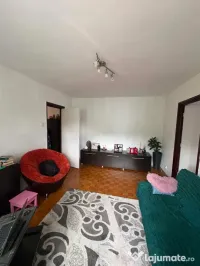 Apartament 3 camere zona ASTRA, 