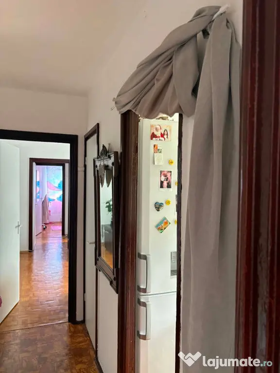 Apartament 3 camere zona ASTRA,