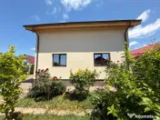 Casă de vânzare în Ghindeni – la doar câteva minute de 