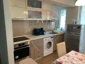 Apartament 3 camere de închiriat – Bloc nou, Bd. Uniri... 
