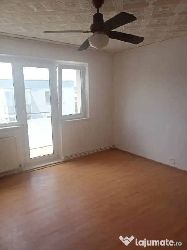 De vânzare apartament cu 2 camere la Sfântu Gheorghe