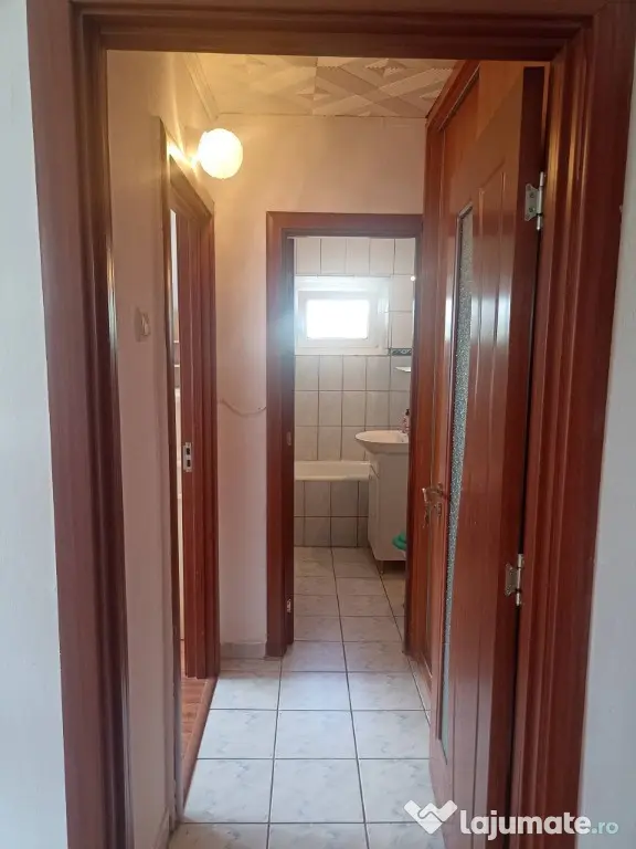 De vânzare apartament cu 2 camere la Sfântu Gheorghe