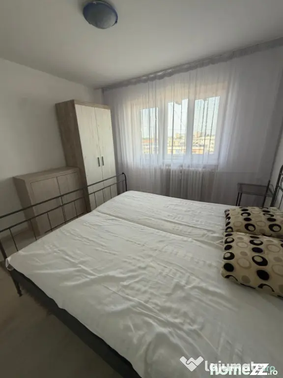Apartament 2 camere decomandat, 50 mp, Bld Carol, zona Garii