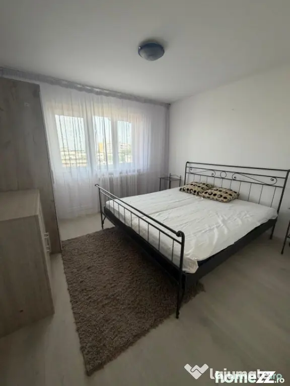 Apartament 2 camere decomandat, 50 mp, Bld Carol, zona Garii