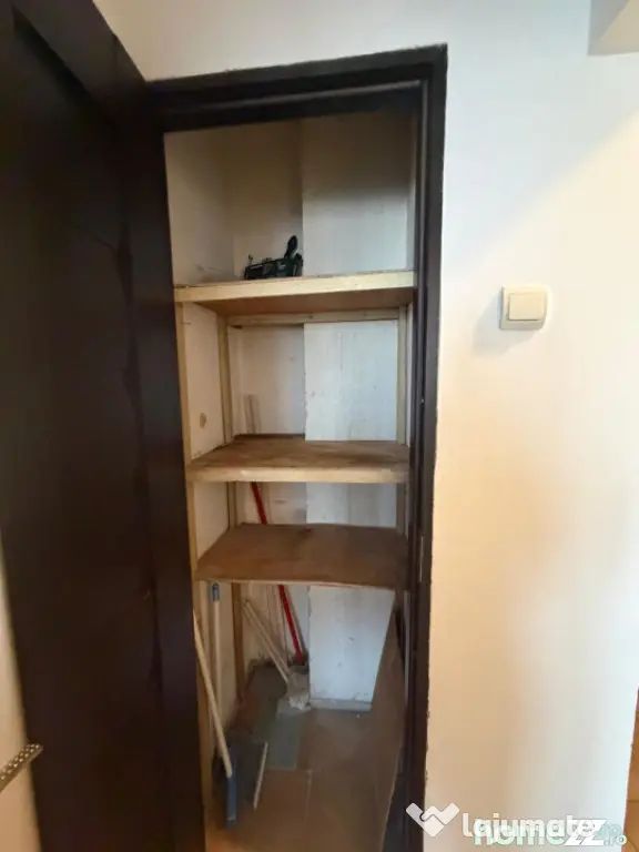 Apartament 2 camere decomandat, 50 mp, Bld Carol, zona Garii