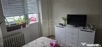 3 camere, et 7/10, 74 mp, bloc 1979-Pacii, Str Barsanesti