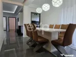 Apartament 5 camere + parcare + grădină, Str. Avram Iancu,