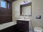 Apartament 5 camere + parcare + grădină, Str. Avram Iancu, 