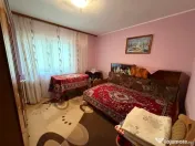 Apartament 3 camere , etaj intermediat , Radauti 