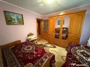 Apartament 3 camere , etaj intermediat , Radauti 