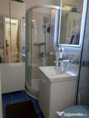 Apartament 3 camere zona Licee 