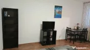 Dristor parter cu balcon la metrou 