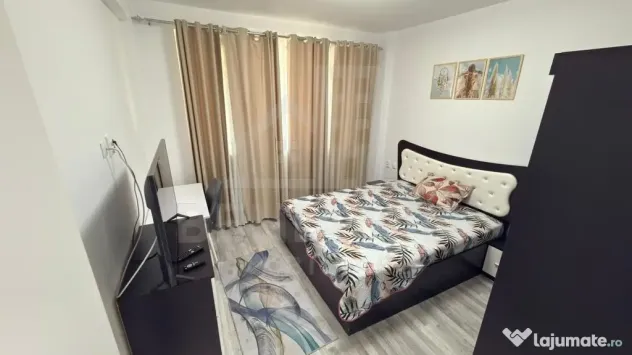 2 camere - bloc nou -2 bai - curte 70mp - 2 parcari - Hap...